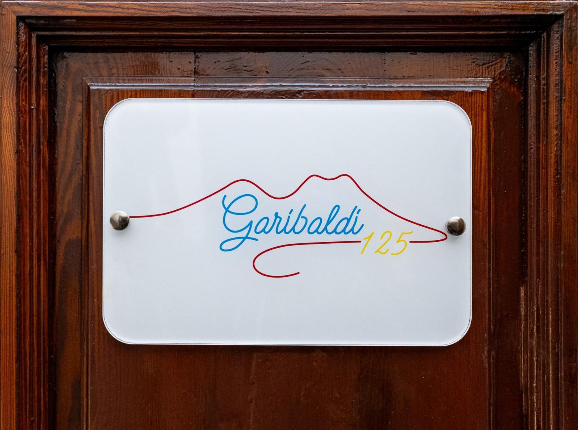 Hotel Garibaldi 125 Neapol Zewnętrze zdjęcie
