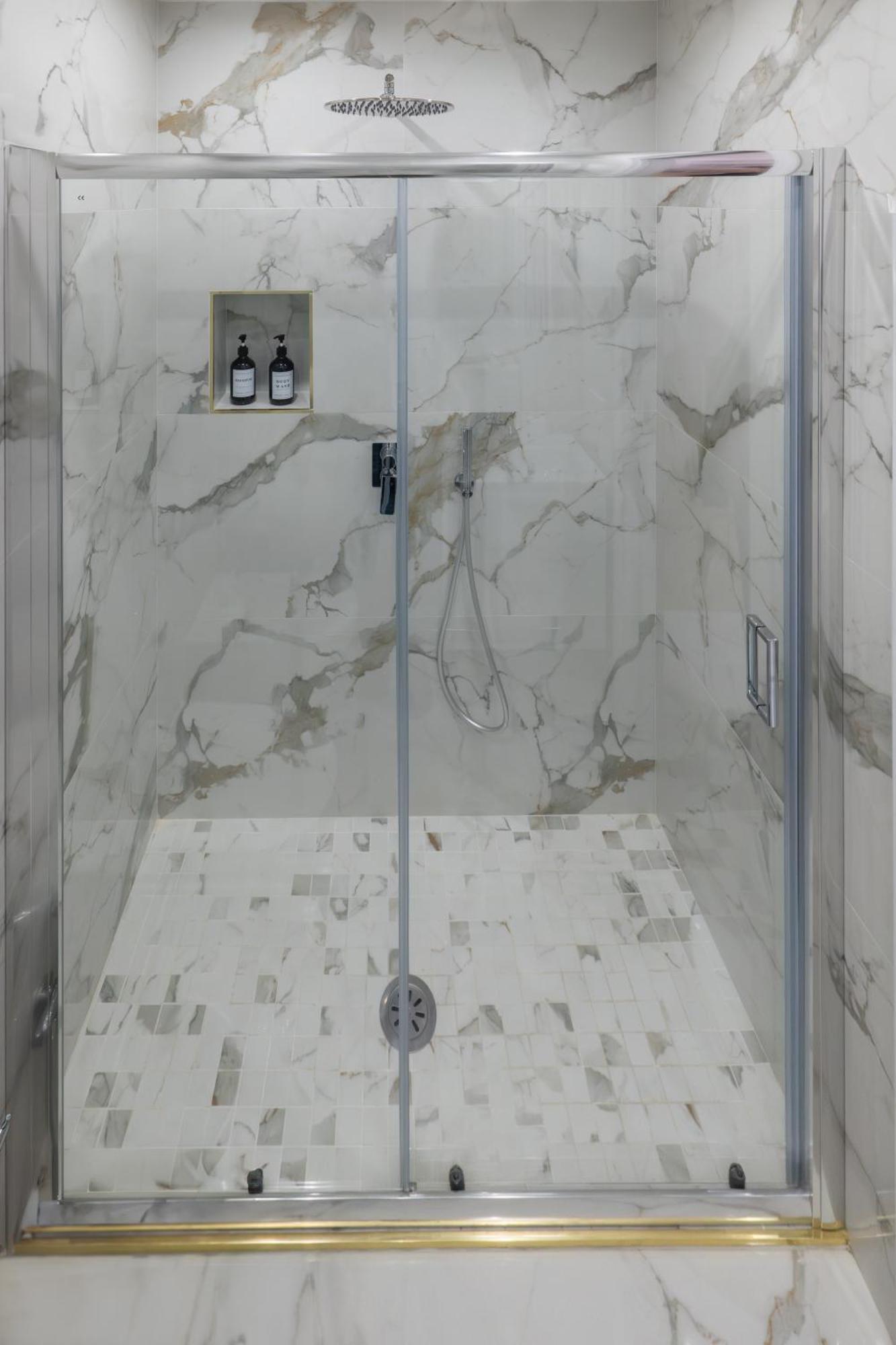Hotel Garibaldi 125 Neapol Zewnętrze zdjęcie